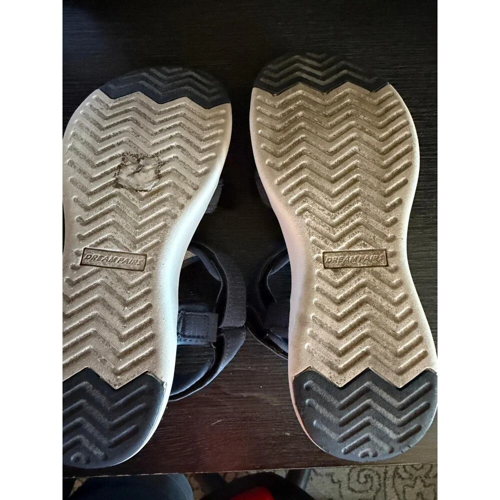 DREAM PAIRS Womrns Sport Sandals Blue Velkro Strap Cushioned Size 7.5